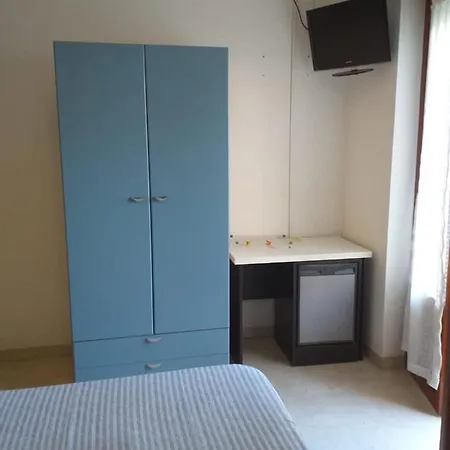 Spacious Double Right By The Sea