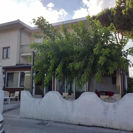 Spacious Double Right By The Sea 3*