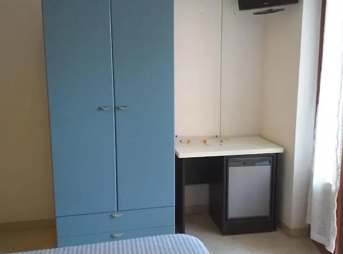 Spacious Double Right By The Sea