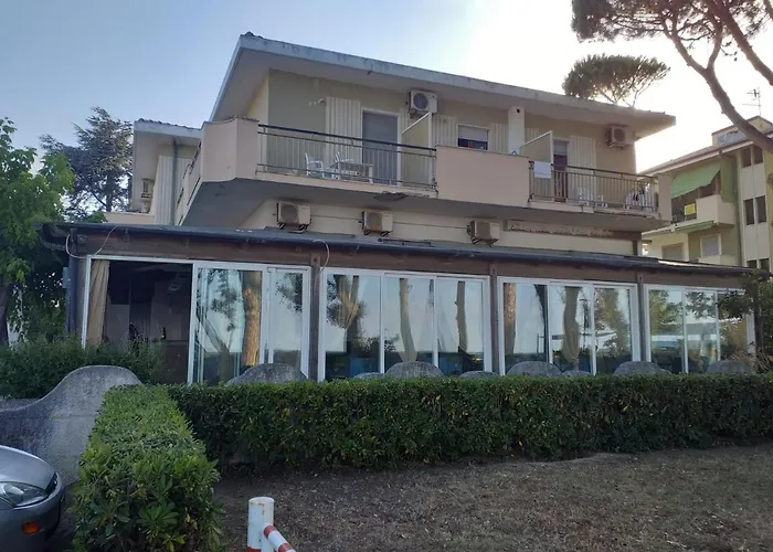 Spacious Double Right By The Sea 3* Pineto